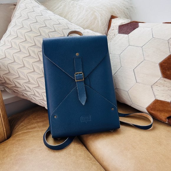 🎒 Experience Sustainability with the MUD Handcrafted Backpack🍀 - Picture 2 of 8